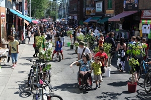 Kensington Mkt Ped Sundays 2 Kensington Mkt Ped Sundays 2